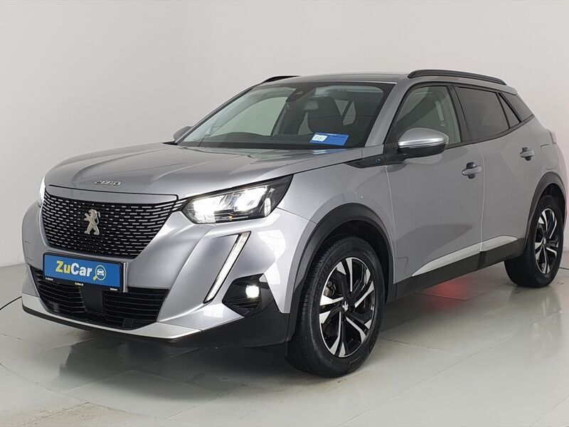 More views of Peugeot 2008