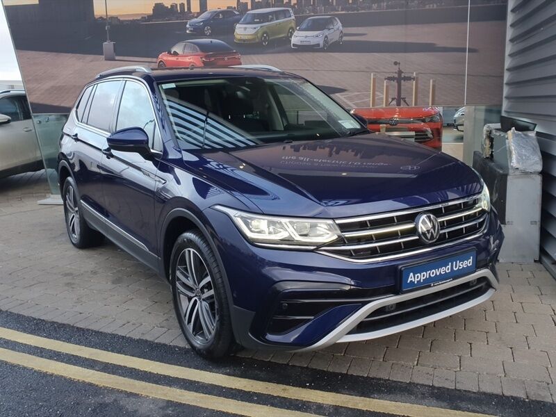 More views of Volkswagen Tiguan Allspace