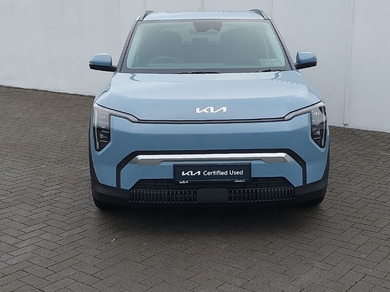 More views of Kia EV3