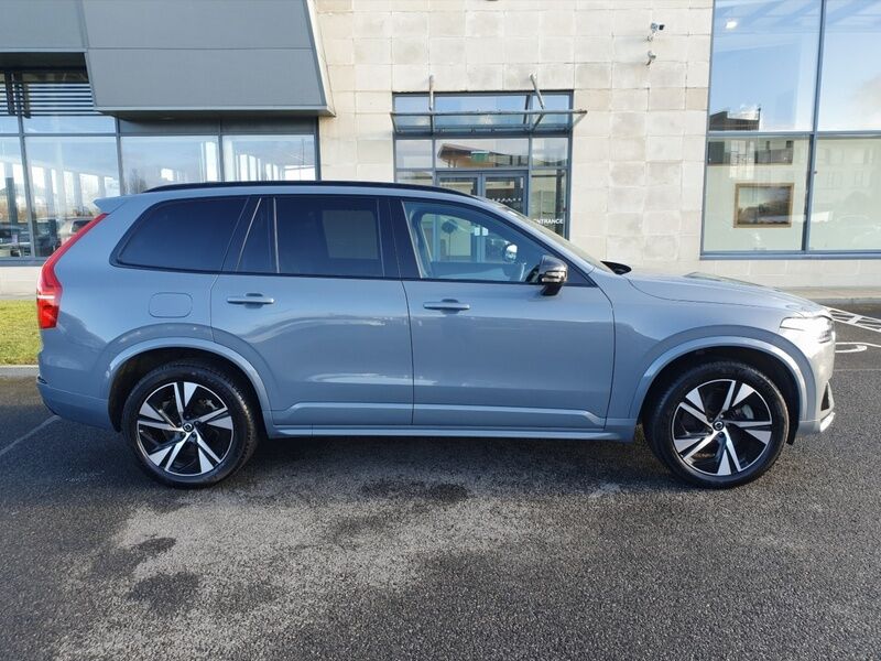 More views of Volvo XC90