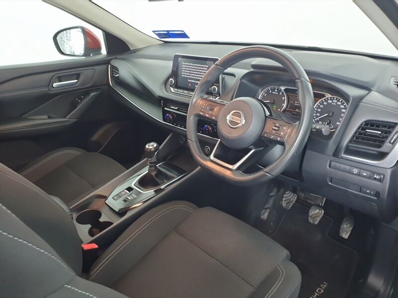 More views of Nissan QASHQAI