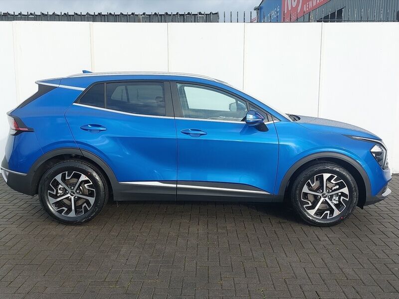 More views of Kia Sportage