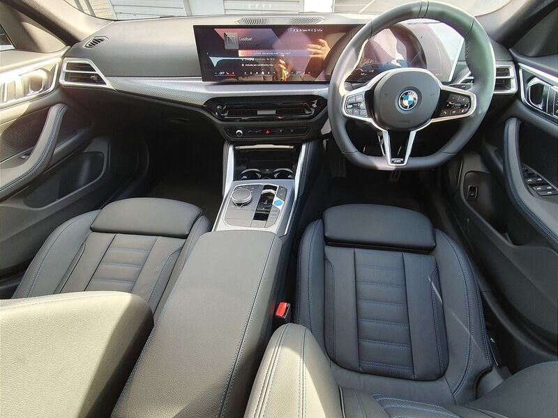 More views of BMW i4