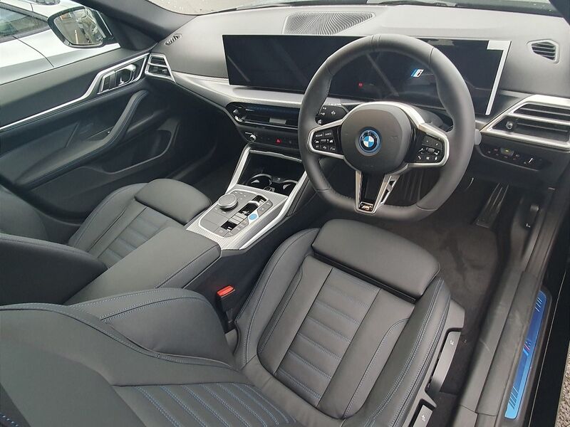 More views of BMW i4