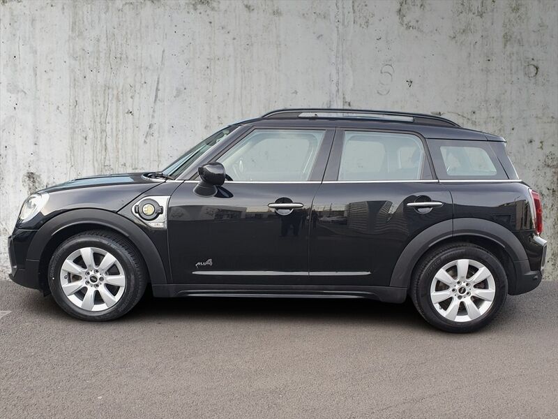 More views of MINI countryman