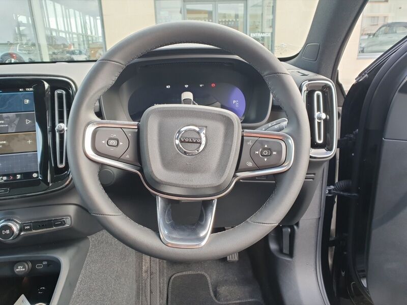 More views of Volvo C40