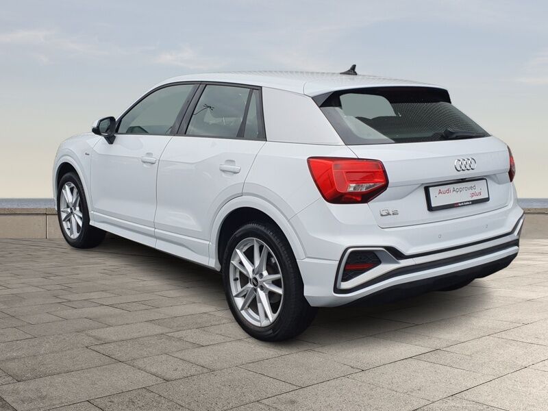 More views of Audi Q2