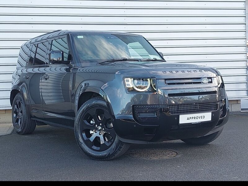 More views of Land Rover Defender