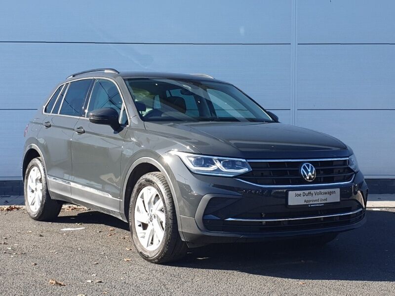 More views of Volkswagen Tiguan