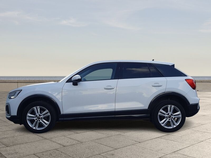 More views of Audi Q2