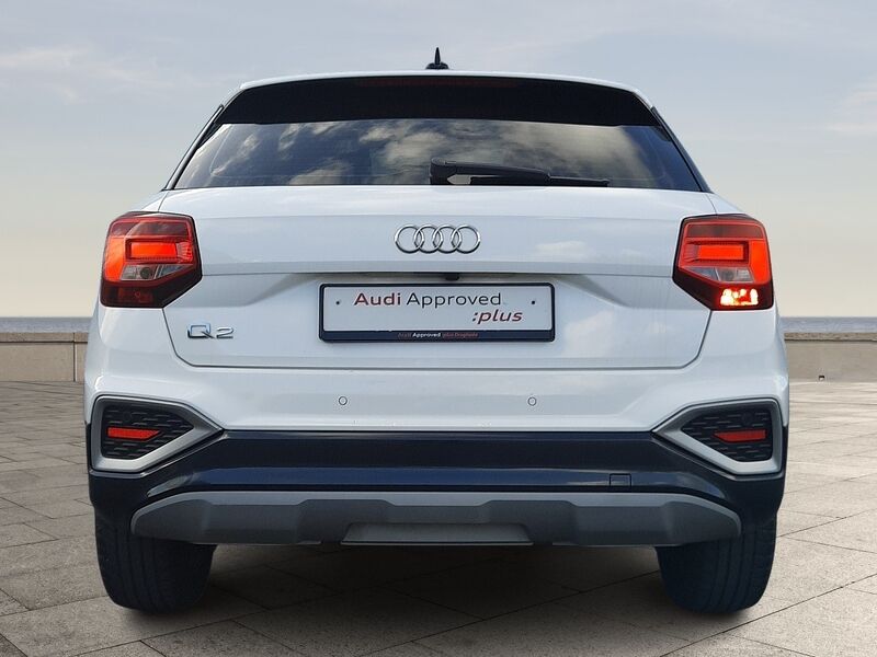 More views of Audi Q2