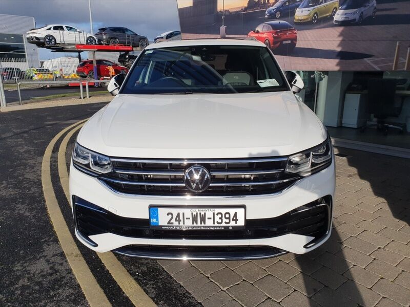 More views of Volkswagen Tiguan Allspace