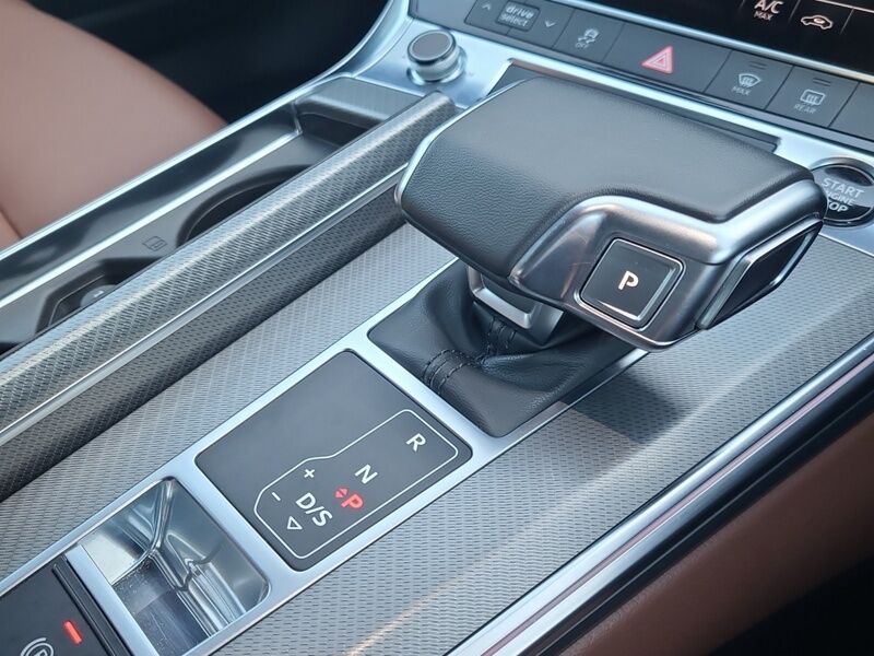 More views of Audi A6