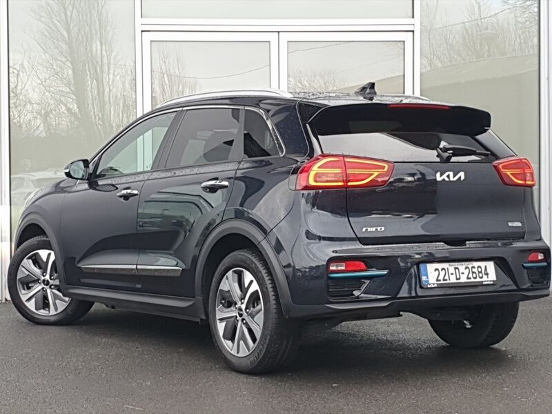 More views of Kia Niro