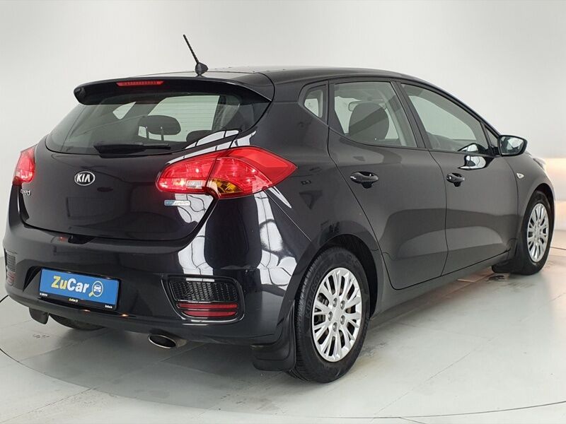 More views of Kia Ceed