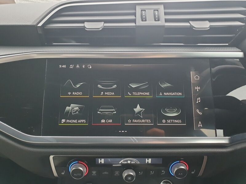 More views of Audi Q3