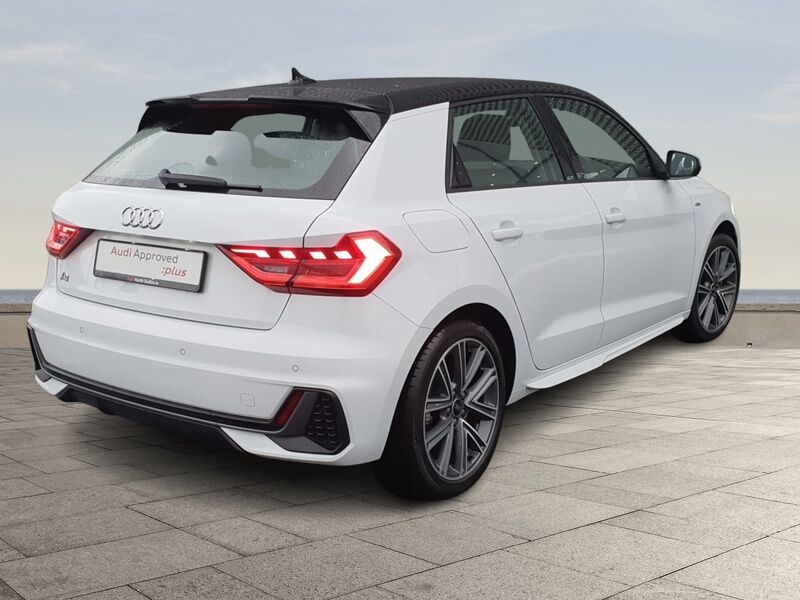 More views of Audi A1