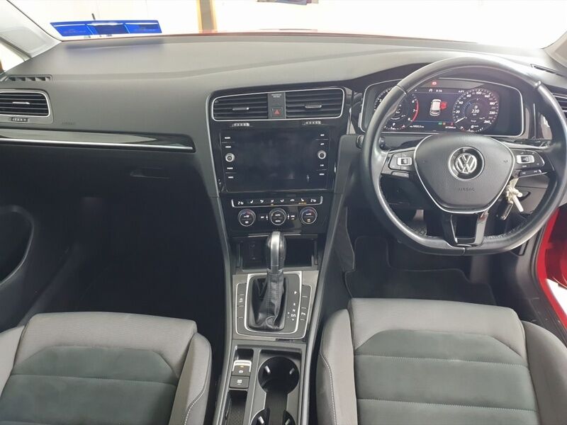 More views of Volkswagen Golf