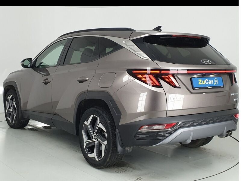 More views of Hyundai Tucson