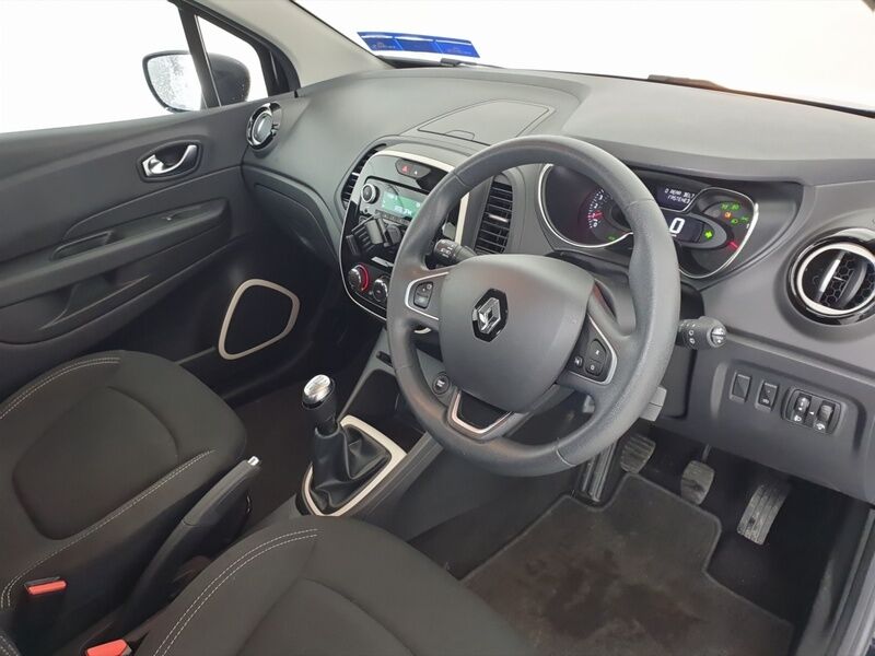 More views of Renault Captur