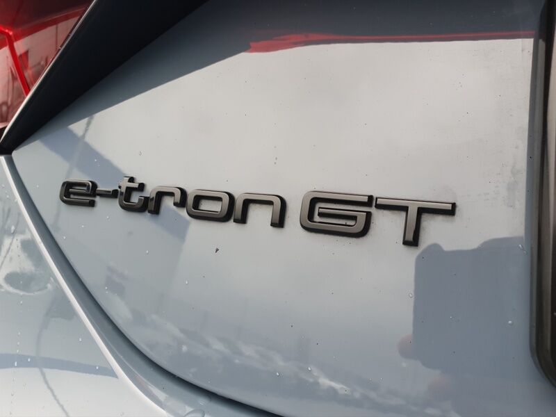 More views of Audi e-tron GT quattro