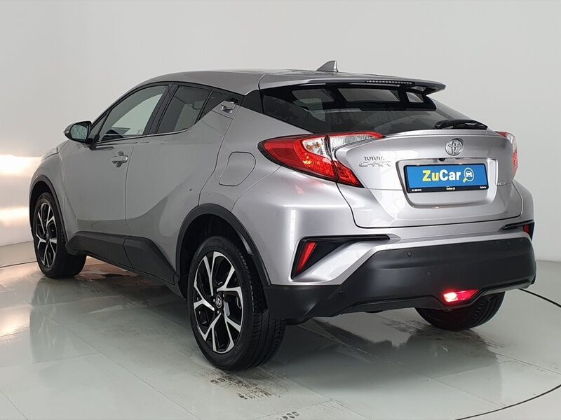 More views of Toyota C-HR