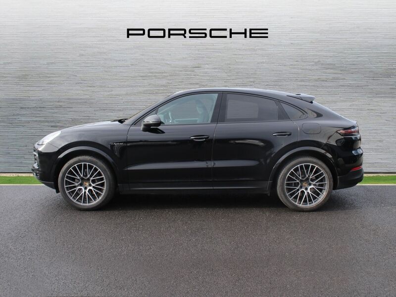 More views of Porsche Cayenne