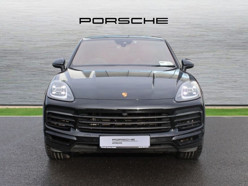 More views of Porsche Cayenne