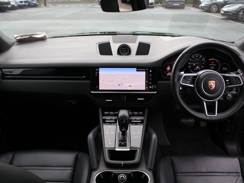 More views of Porsche Cayenne