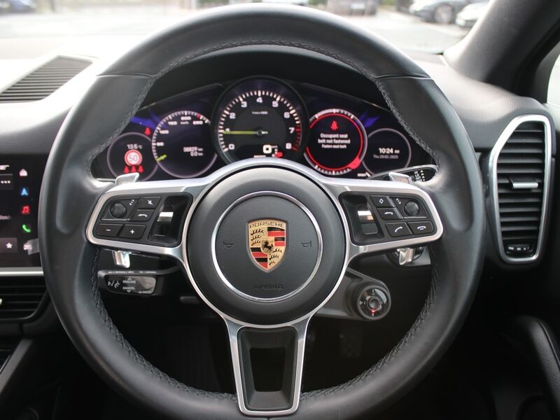 More views of Porsche Cayenne