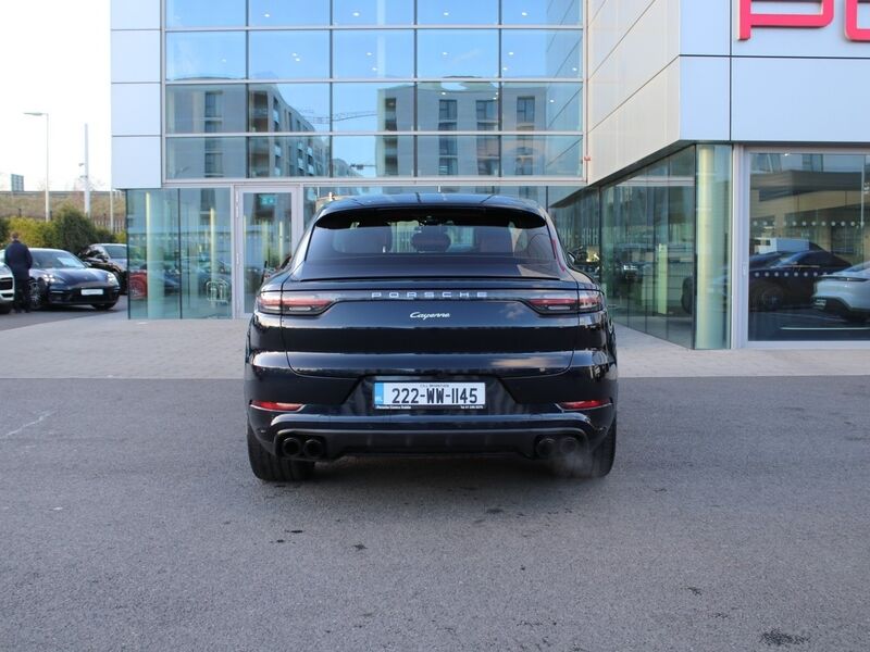 More views of Porsche Cayenne