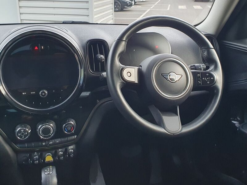 More views of MINI countryman